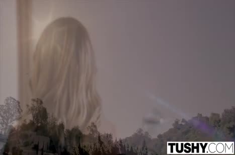 Блондинка Anya Olsen подставила жопу для большого хера