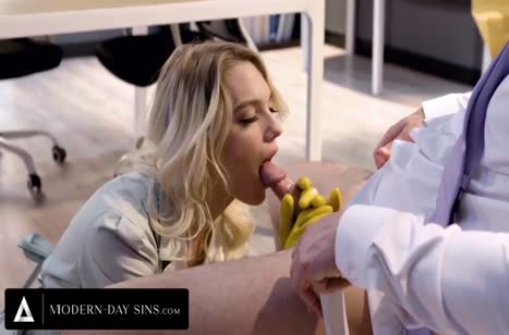 Секси уборщица Kenna James соблазнила мужика на рабочем месте #2