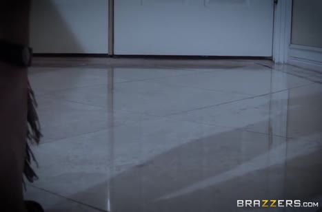 Madison Ivy завела своего мужа фетиш нарядом
