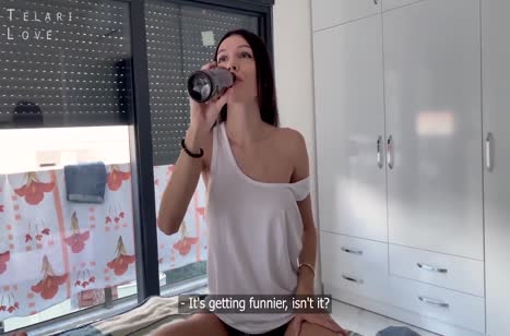 Муж раскрутил свою русскую жену на домашнюю порнуху