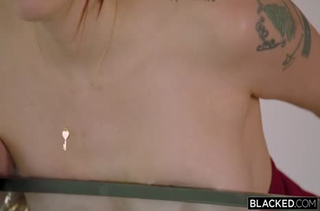 Рыженькая Bree Daniels пришла на секс свидание к негру