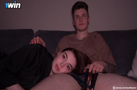 Горячая парочка занялась вечерним сексом