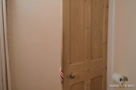 Заведенная Alessandra Jane очень хотела смачного траха